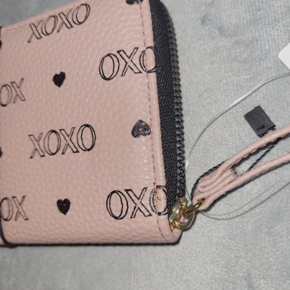 XOXO Wallet. Zip-around. - Picture 13 of 16